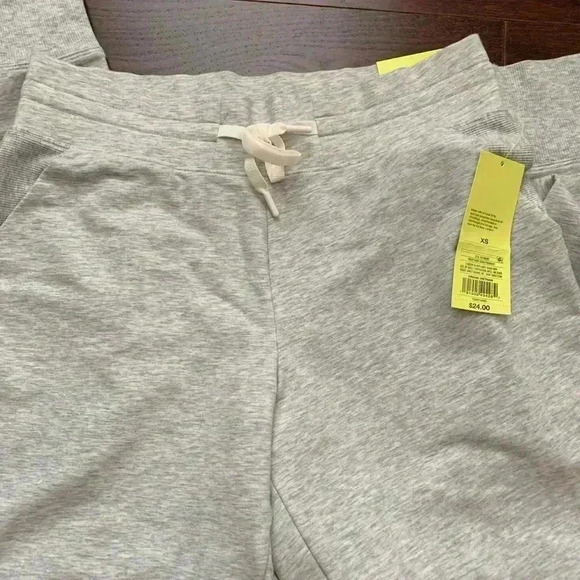 All In Motion Mid Rise Jogger - Picture 4 of 6